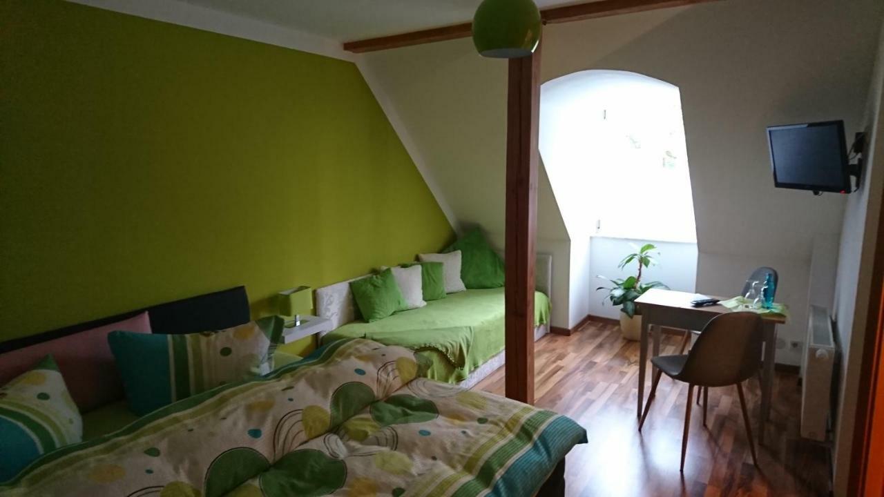 Restaurant Rosengarten Neuruppin Ngoại thất bức ảnh