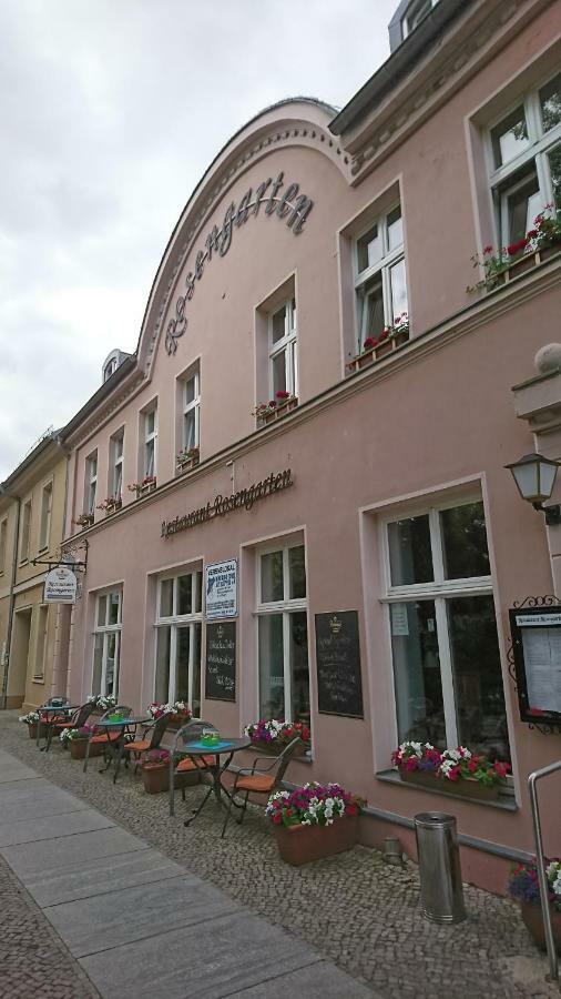 Restaurant Rosengarten Neuruppin Ngoại thất bức ảnh